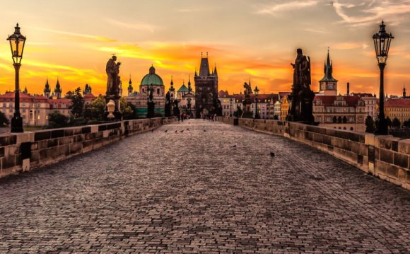 Travel On The Enemy On Its Own Routes